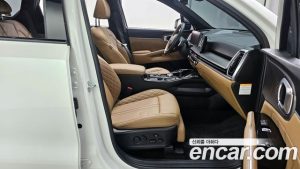 Kia Sorento HEV 1.6 2WD 2024 года из Южной Кореи