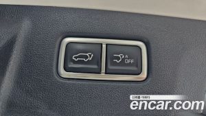 Kia Sorento HEV 1.6 2WD 2024 года из Южной Кореи