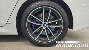 BMW 5-Series 520i M Sport 2023 года из Южной Кореи