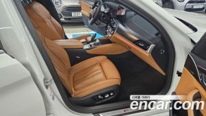 BMW 5-Series 520i M Sport 2023 года из Южной Кореи
