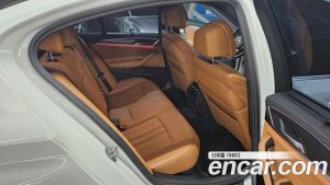 BMW 5-Series 520i M Sport 2023 года из Южной Кореи