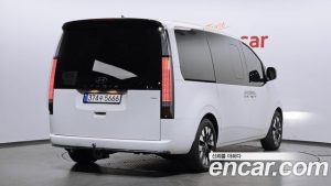 Hyundai Staria 4WD Lounge 9-Seater 2025 года из Южной Кореи