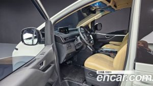 Hyundai Staria L3.5 Wagon 5 2025 года из Южной Кореи