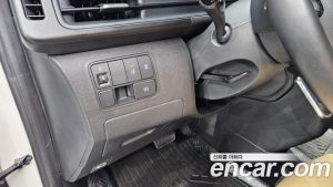 Hyundai Staria L3.5 Wagon 5 2025 года из Южной Кореи