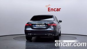 Mercedes-Benz E-Class E350 4MATIC Exclusive 2023 года из Южной Кореи