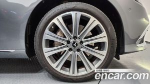 Mercedes-Benz E-Class E350 4MATIC Exclusive 2023 года из Южной Кореи