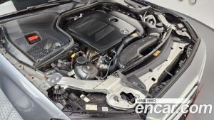 Mercedes-Benz E-Class E350 4MATIC Exclusive 2023 года из Южной Кореи