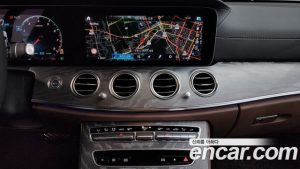 Mercedes-Benz E-Class E350 4MATIC Exclusive 2023 года из Южной Кореи