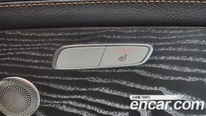 Mercedes-Benz E-Class E350 4MATIC Exclusive 2023 года из Южной Кореи