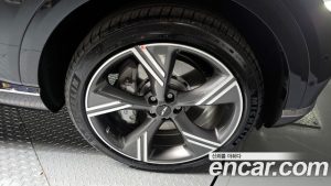 Genesis GV80 2.5T Бензин AWD 2025 года из Южной Кореи