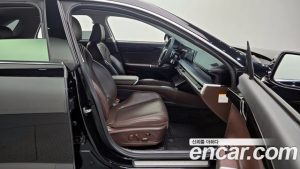 Hyundai Grandeur Exclusive 2024 года из Южной Кореи