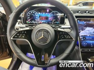 Mercedes-Benz S-Class S350 d 4MATIC 2025 года из Южной Кореи