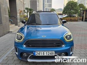 Mini Countryman CLASSIC Plus COMFORT PACK 2023 года из Южной Кореи