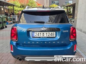 Mini Countryman CLASSIC Plus COMFORT PACK 2023 года из Южной Кореи