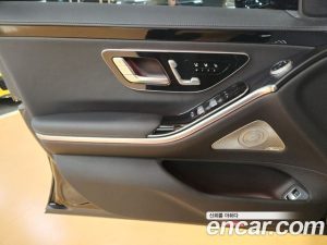 Mercedes-Benz S-Class S350 d 4MATIC 2025 года из Южной Кореи