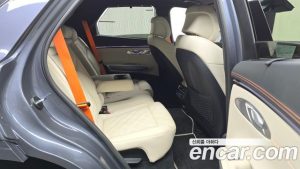 Genesis GV70 2.5T Бензин AWD 2025 года из Южной Кореи