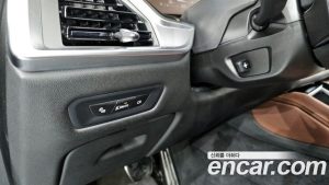 BMW X6 xDrive40d M Sport Online Exclusive 2025 года из Южной Кореи