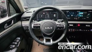 Kia K5 Noblesse 2025 года из Южной Кореи