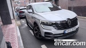 Renault-KoreaSamsung QM6 Бензин 2WD RE Signature 2025 года из Южной Кореи