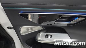 Mercedes-Benz E-Class E300 4MATIC Exclusive 2025 года из Южной Кореи