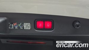 Mercedes-Benz E-Class E300 4MATIC Exclusive 2025 года из Южной Кореи