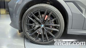 BMW X6 xDrive40d M Sport Online Exclusive 2023 года из Южной Кореи