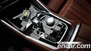 BMW X6 xDrive40d M Sport Online Exclusive 2023 года из Южной Кореи