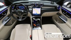 Mercedes-Benz GLC-Class GLC300 4MATIC Avantgarde Coupe 2025 года из Южной Кореи