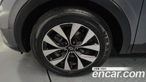 Renault-KoreaSamsung XM3 1.6 E-TECH RE 2023 года из Южной Кореи