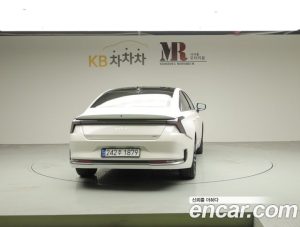 Kia K8 Signature 2025 года из Южной Кореи
