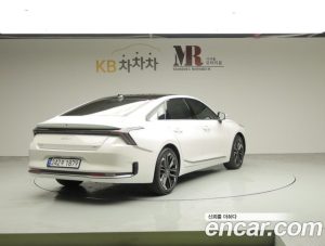 Kia K8 Signature 2025 года из Южной Кореи