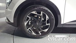 Kia Sportage Бензин 1.6 Turbo 2WD 2024 года из Южной Кореи