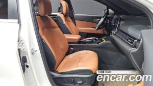Kia Sportage Бензин 1.6 Turbo 2WD 2024 года из Южной Кореи
