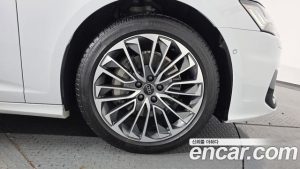 Audi A6 45 TFSI 4WD Premium 2025 года из Южной Кореи