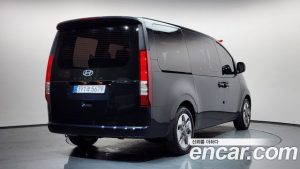 Hyundai Staria HEV 1.6 Tourer 9-Seater 2025 года из Южной Кореи