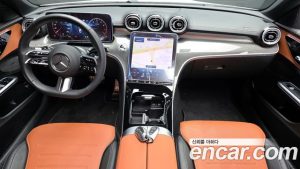 Mercedes-Benz C-Class C200 AMG Line 2025 года из Южной Кореи