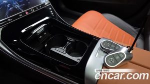 Mercedes-Benz C-Class C200 AMG Line 2025 года из Южной Кореи