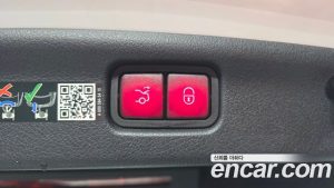 Mercedes-Benz C-Class C200 AMG Line 2025 года из Южной Кореи
