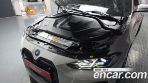 BMW i4 eDrive40 M Sport PRO 2024 года из Южной Кореи