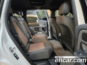 Mercedes-Benz EQB EQB300 4MATIC 2024 года из Южной Кореи