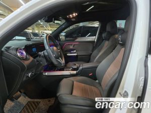 Mercedes-Benz EQB EQB300 4MATIC 2024 года из Южной Кореи