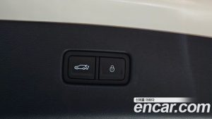 Genesis GV80 2.5T Бензин 2WD 2025 года из Южной Кореи