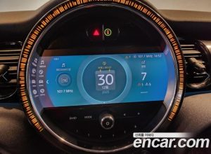 Mini Cooper CLASSIC Plus 2024 года из Южной Кореи