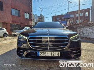 Mercedes-Benz S-Class S400 d 4MATIC 2023 года из Южной Кореи