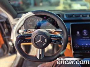Mercedes-Benz S-Class S400 d 4MATIC 2023 года из Южной Кореи