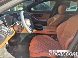 Mercedes-Benz S-Class S400 d 4MATIC 2023 года из Южной Кореи