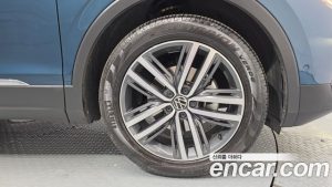 Volkswagen Tiguan 2.0 TDI Prestige 2023 года из Южной Кореи