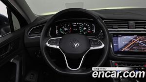 Volkswagen Tiguan 2.0 TDI Prestige 2023 года из Южной Кореи