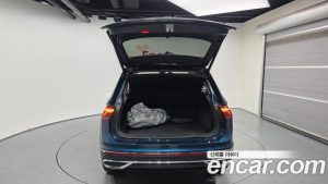 Volkswagen Tiguan 2.0 TDI Prestige 2023 года из Южной Кореи