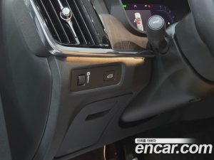 Volvo S90 B6 AWD Inscription 2022 года из Южной Кореи